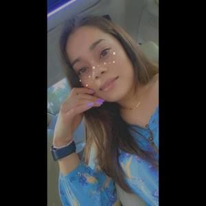 Meet your Posher, Dania